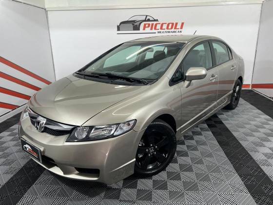 HONDA CIVIC 1.8 LXS 16V FLEX 4P MANUAL HONDA CIVIC 1.8 LXS 16V FLEX 4P MANUAL